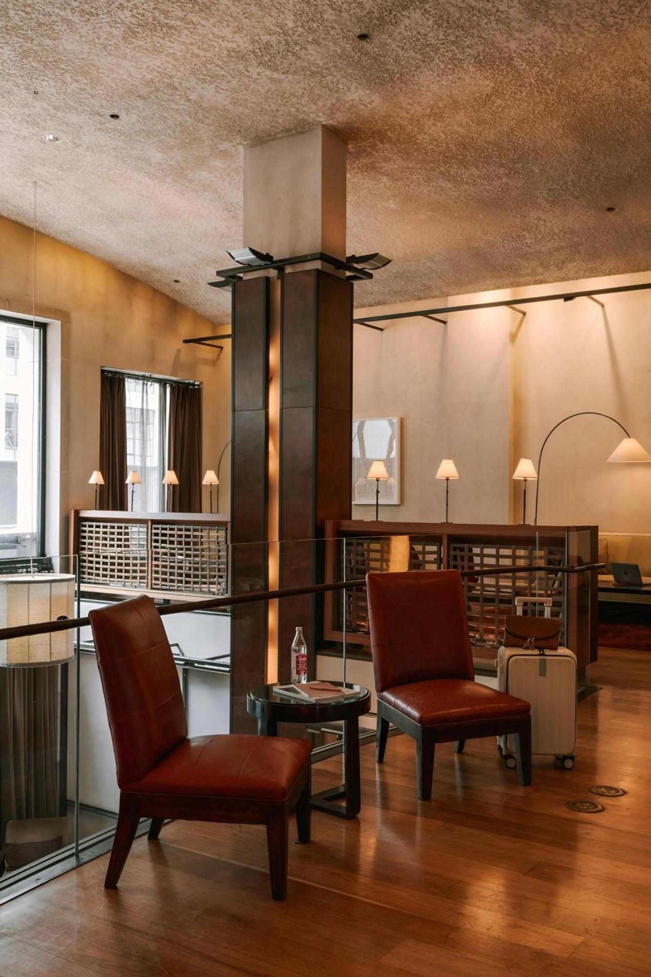 Chambers Hotel Central Park South, Sonder By Marriott Bonvoy New York Bagian luar foto