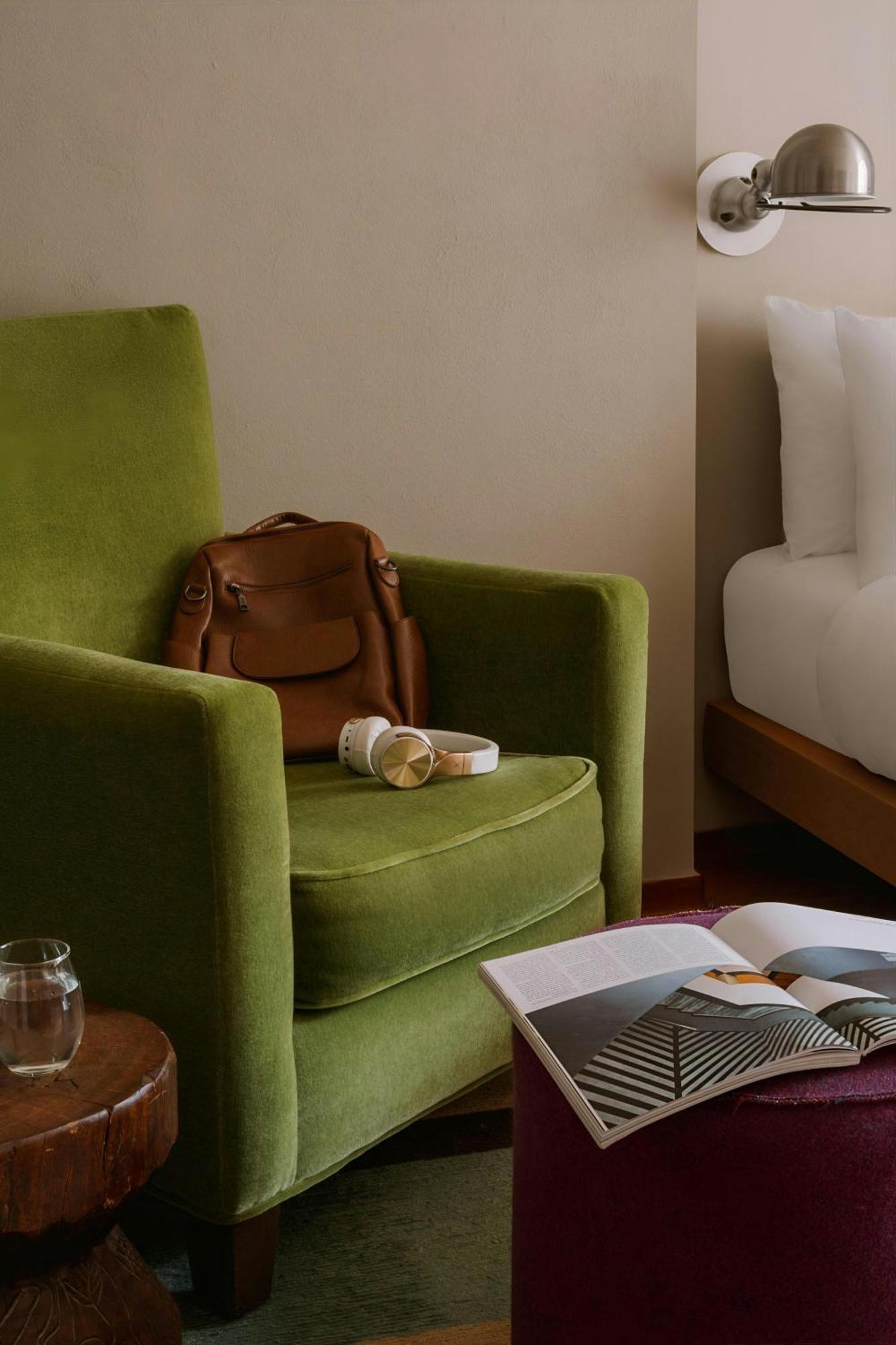 Chambers Hotel Central Park South, Sonder By Marriott Bonvoy New York Bagian luar foto