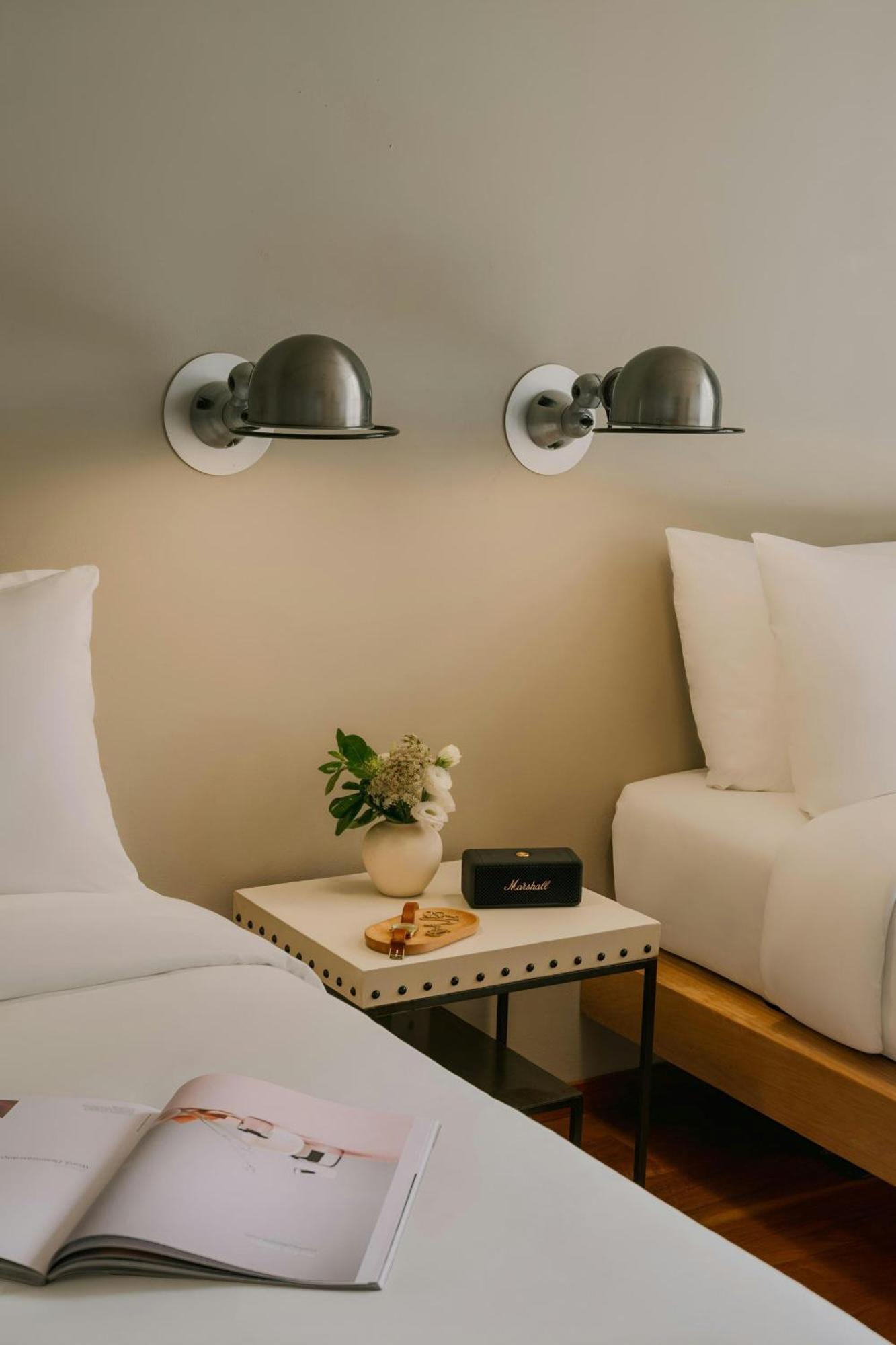 Chambers Hotel Central Park South, Sonder By Marriott Bonvoy New York Bagian luar foto